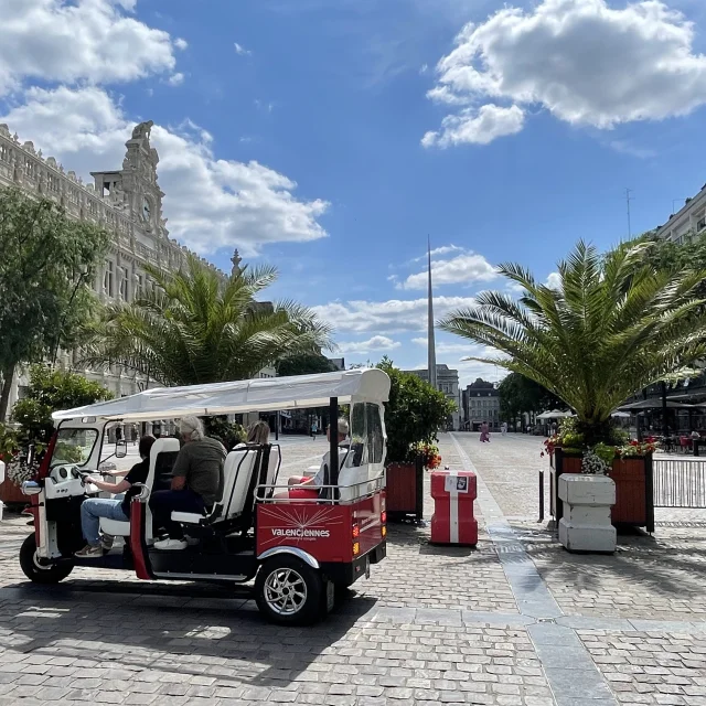 Tuk Tuk Place Armes Valenciennes