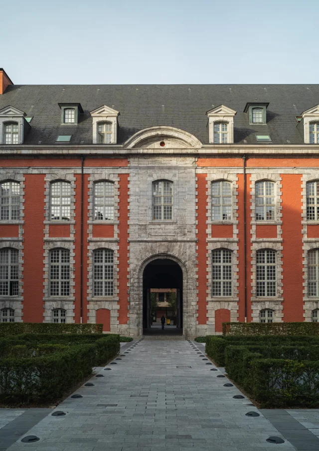 Cour intérieure Hôtel Royal Hainaut