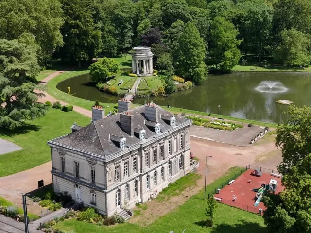 Parc Joliot Curie Mairie 02