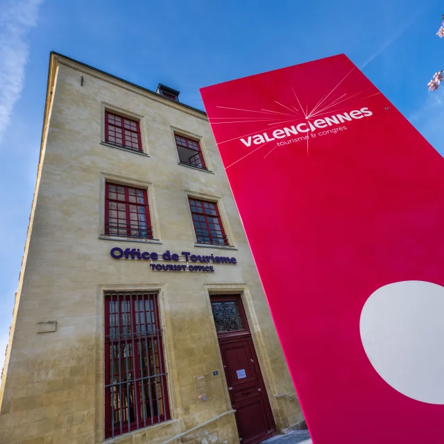 façade Mont de Piété